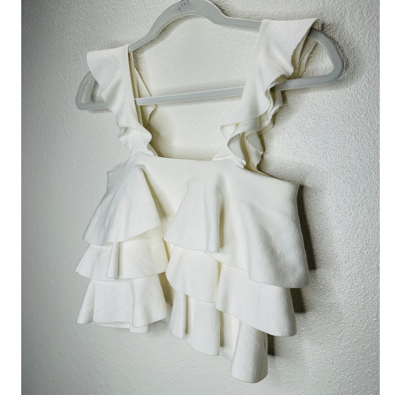A.L.C. Rowley Ivory Tiered Ruffle Straight Neckline Tank XS
