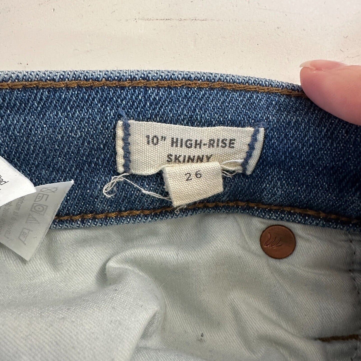 Madewell Medium wash 10" High Rise Skinny Button Fly Raw Hem Jeans 26