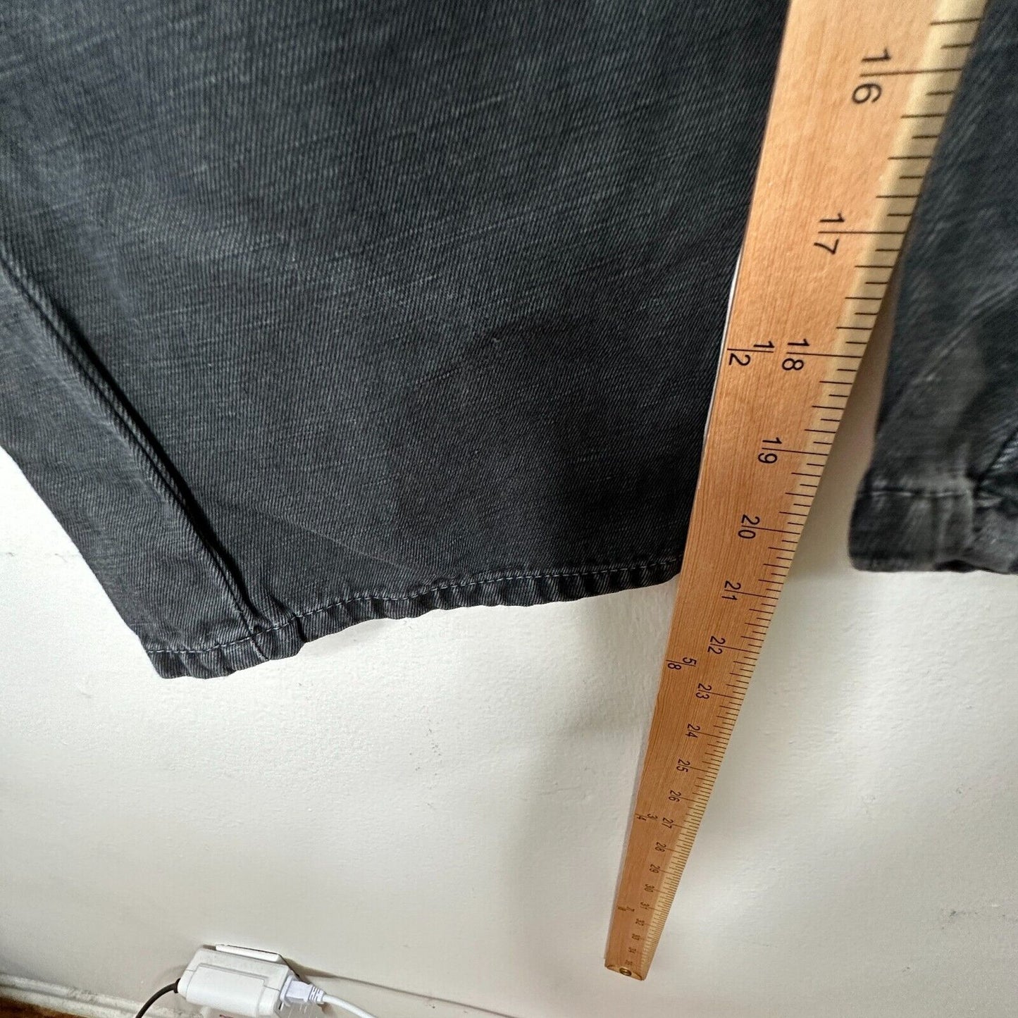 Nili Lotan Muted Black Drop Crotch Button Front Cropped Denim Jeans Size 6