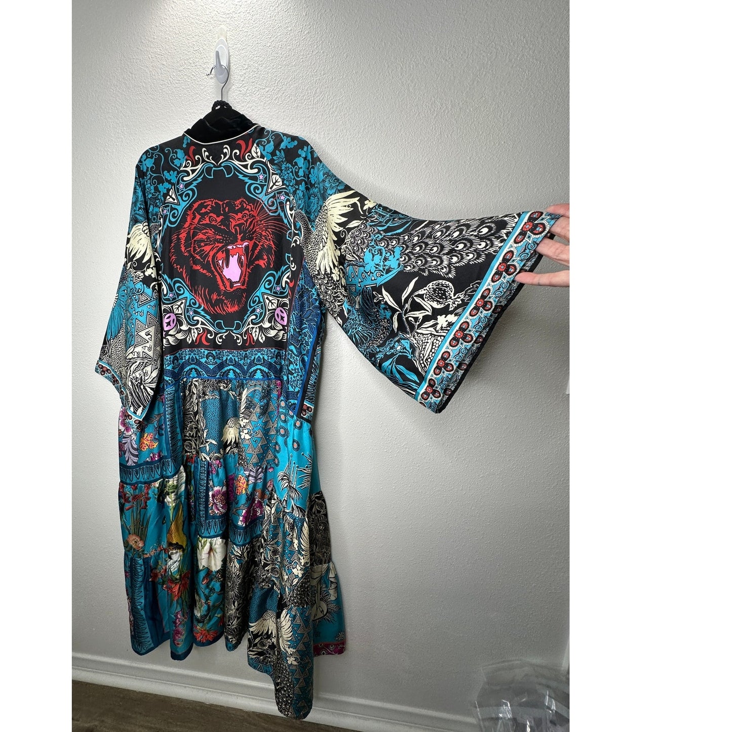 F.R.S. Cream Black Blue Red Multi Bird Floral Tiger Print Kimono M