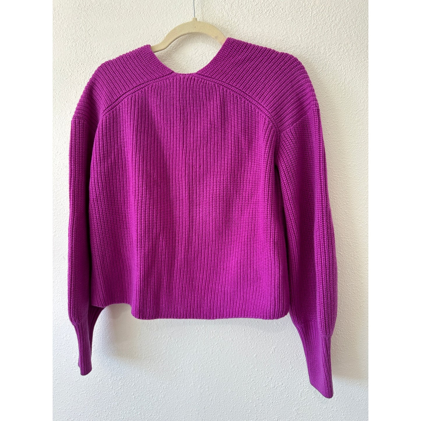 A.L.C. Violet Deep V-Neck Long Sleeve Boxy Crop Sweater XS