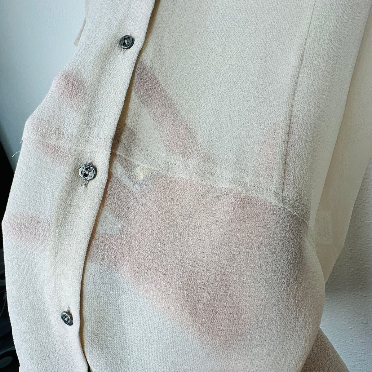 NWT Helmut Ghost 100% Sheer Silk in Salt V-Neck Sleeveless Blouse L