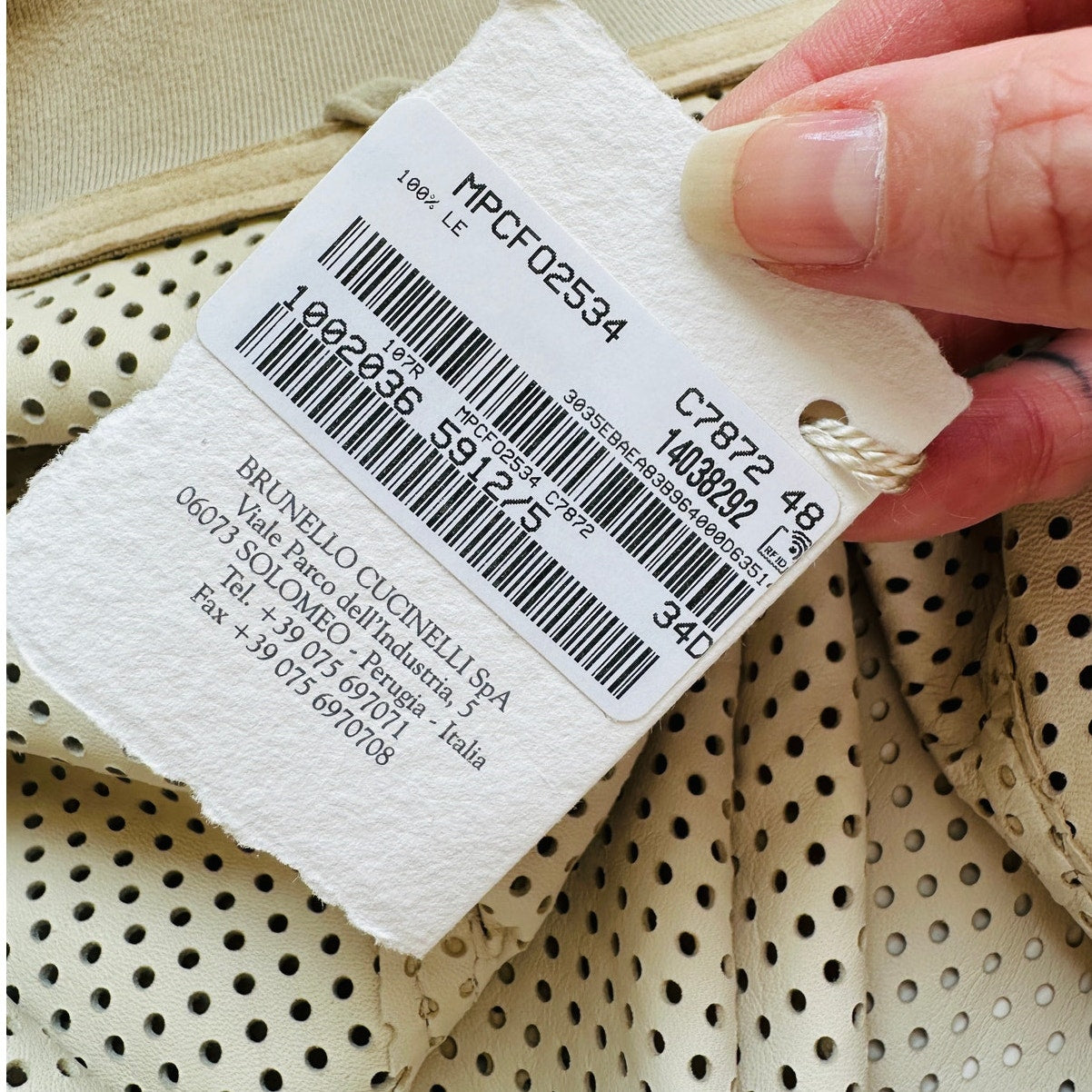 NWT Brunello Cucinelli Tan Cream Laser Cut 100% Leather Bomber Jacket 48 / XL