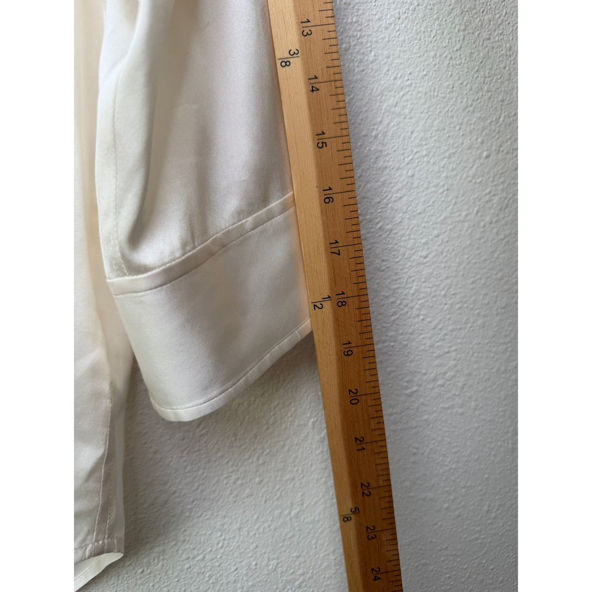 L'Agence Ivory Silk Button Front Blouse Women S