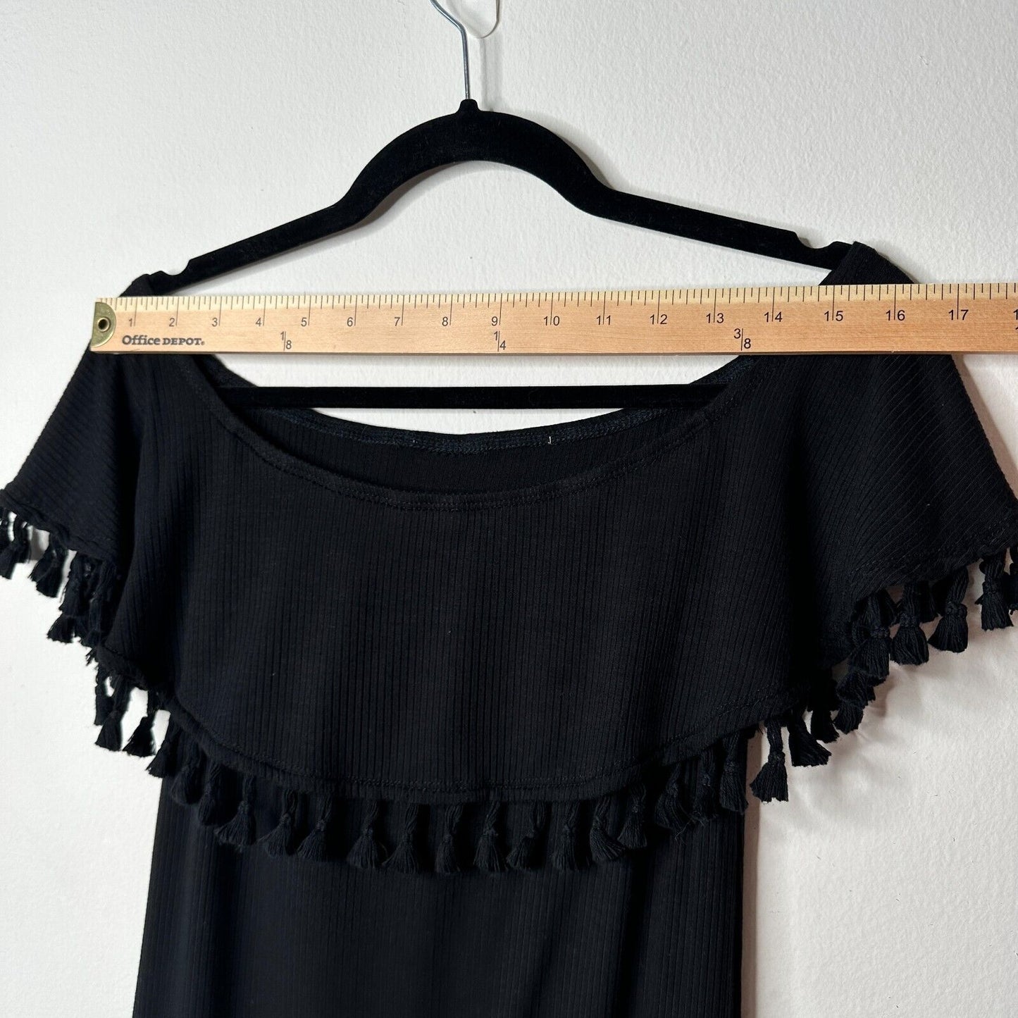Revolve EastNWest Black Cabo Ribbed Tassel Hem Detail Off-Shoulder Mini Small