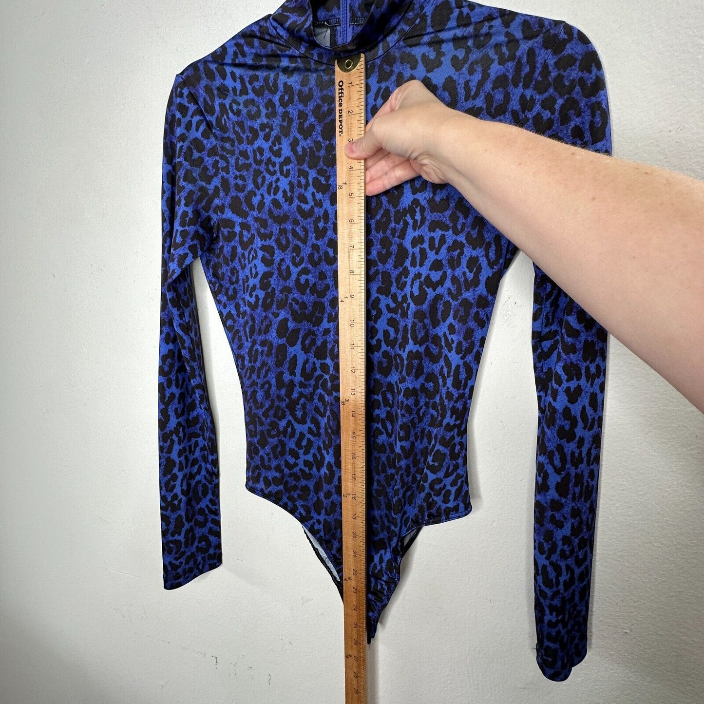 Topshop x Halpern Blue & Black Cheetah Mock Neck Back Zip Snap Bottom Bodysuit 2