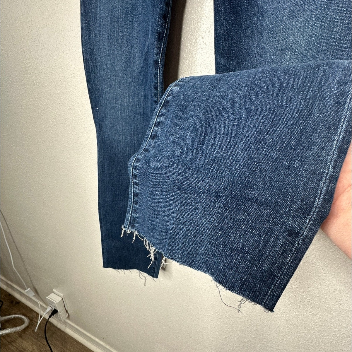 AG Dark Wash The Harper Essential Straight Raw Hem Jeans 29