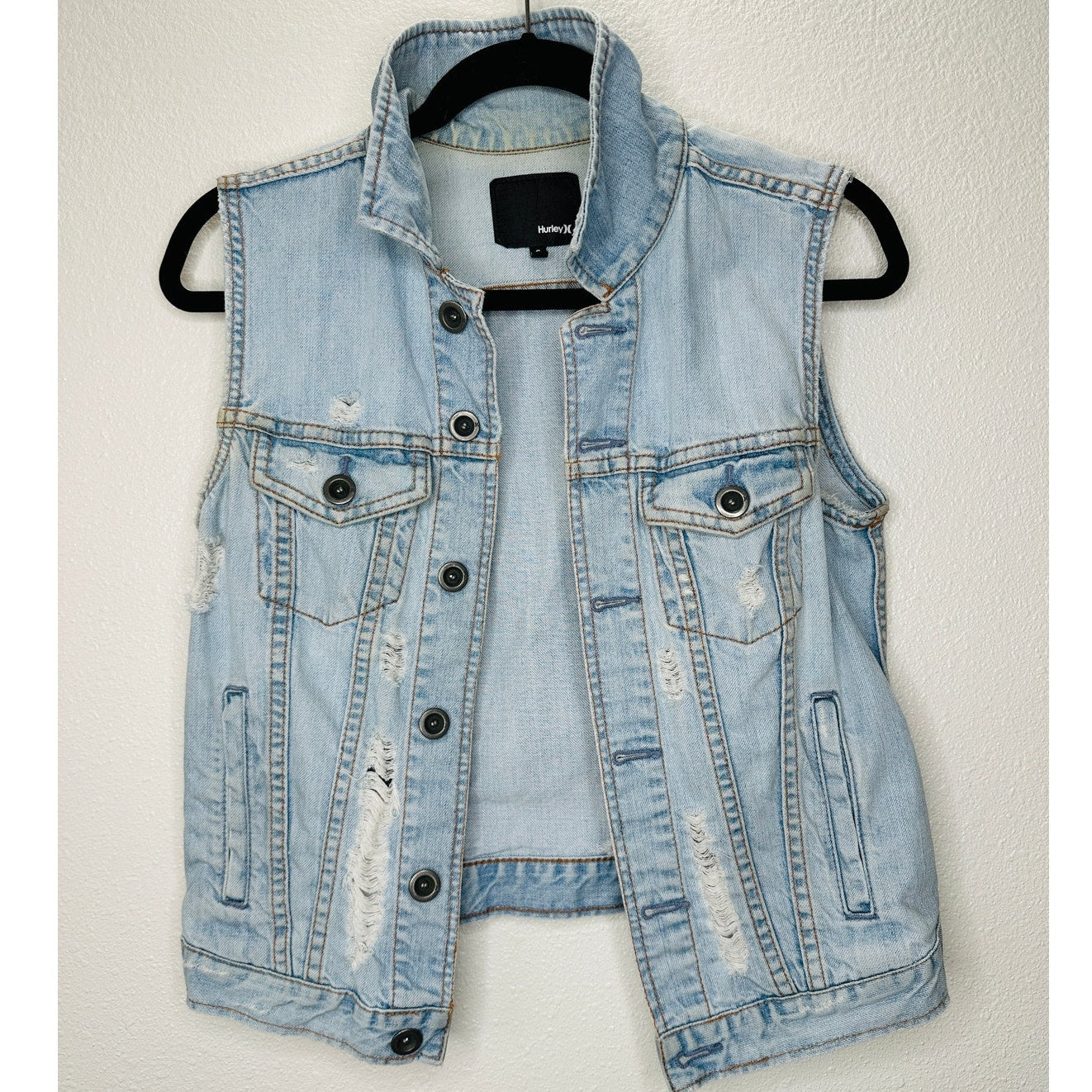 Hurley Light Wash Distressed Denim Sleeveless Button Vest S