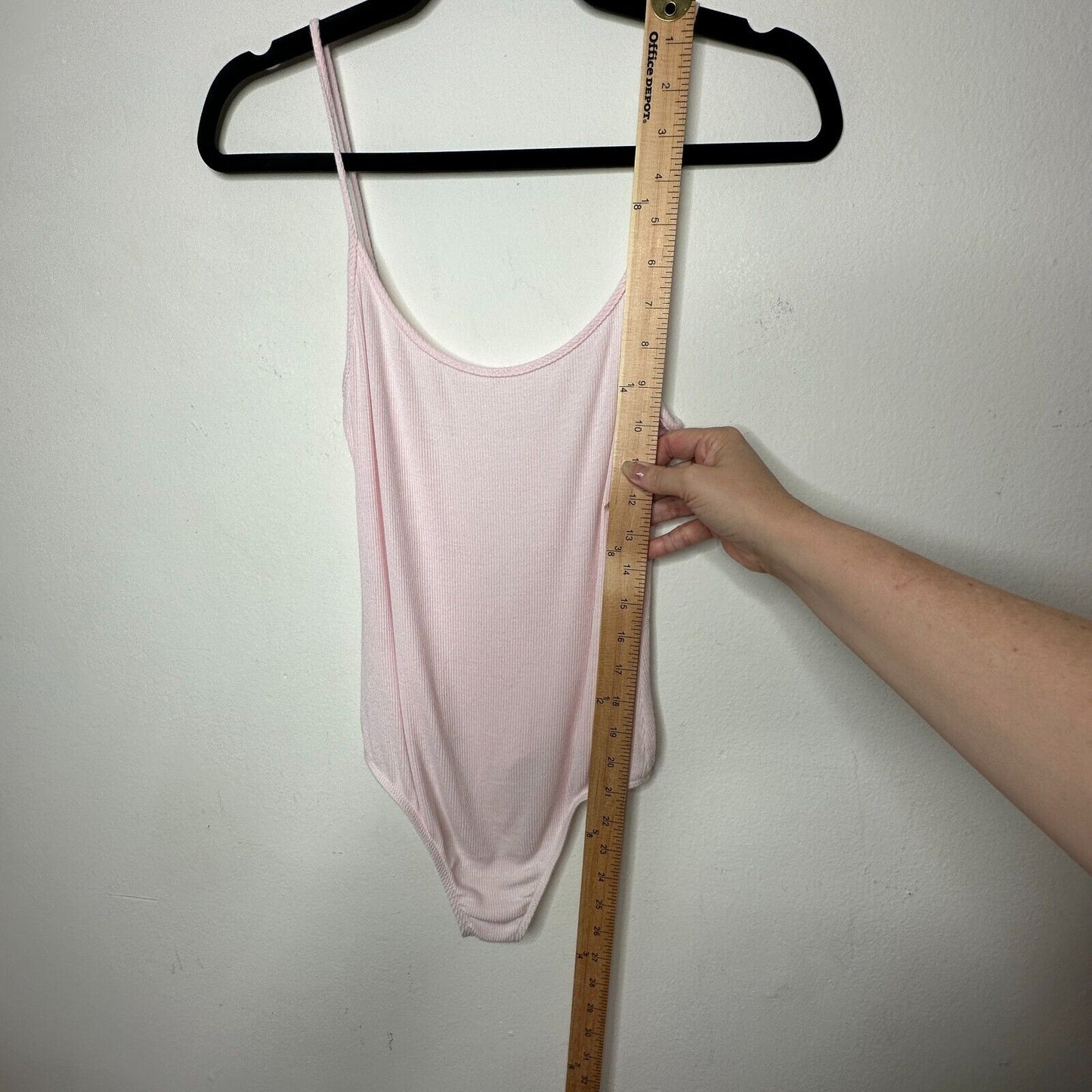 American Apparel Pink Rib Knit Spaghetti Strap Scoop Neck U-Back Bodysuit Medium
