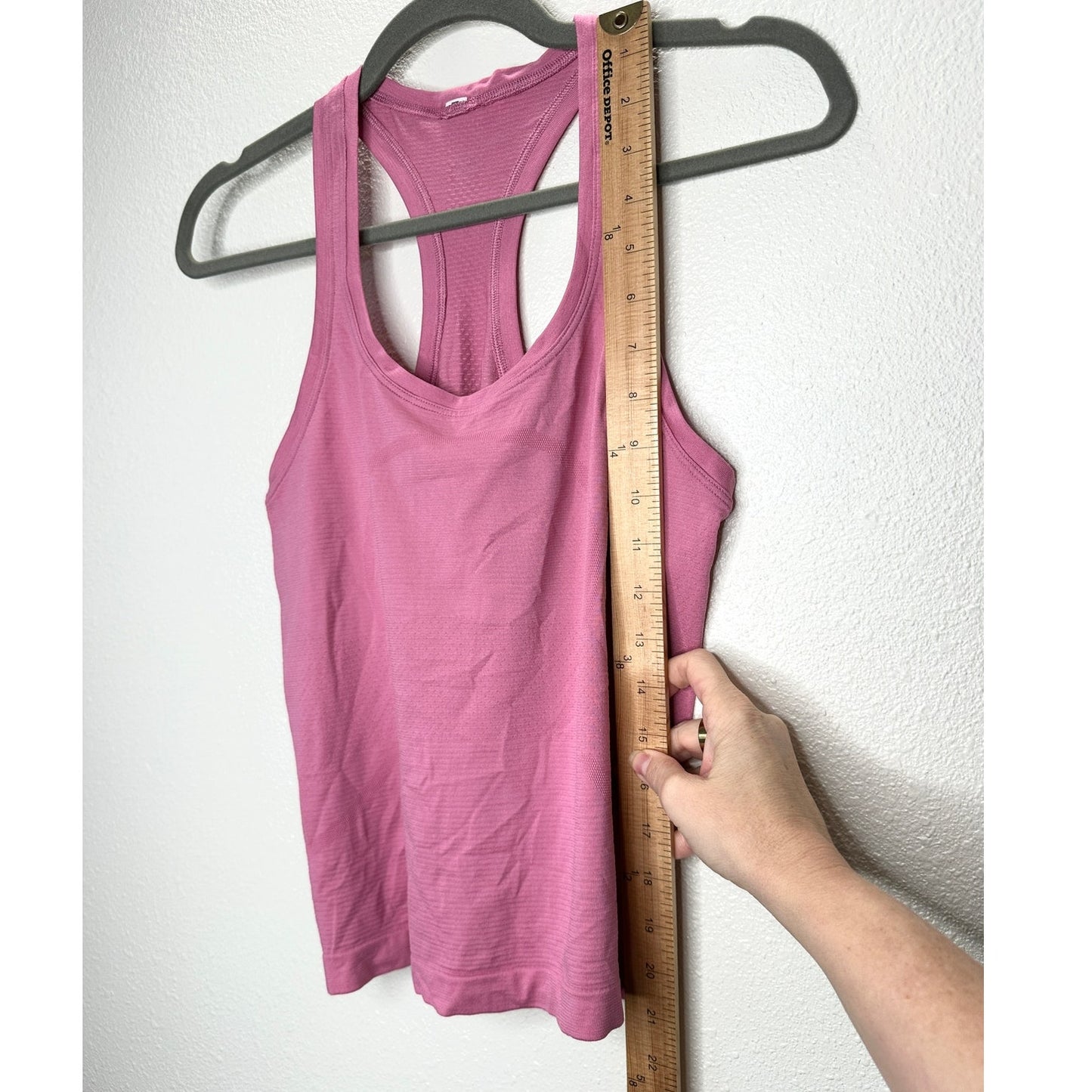 Lululemon Light Pink Round Neck Long Line Racerback Tank Top 6