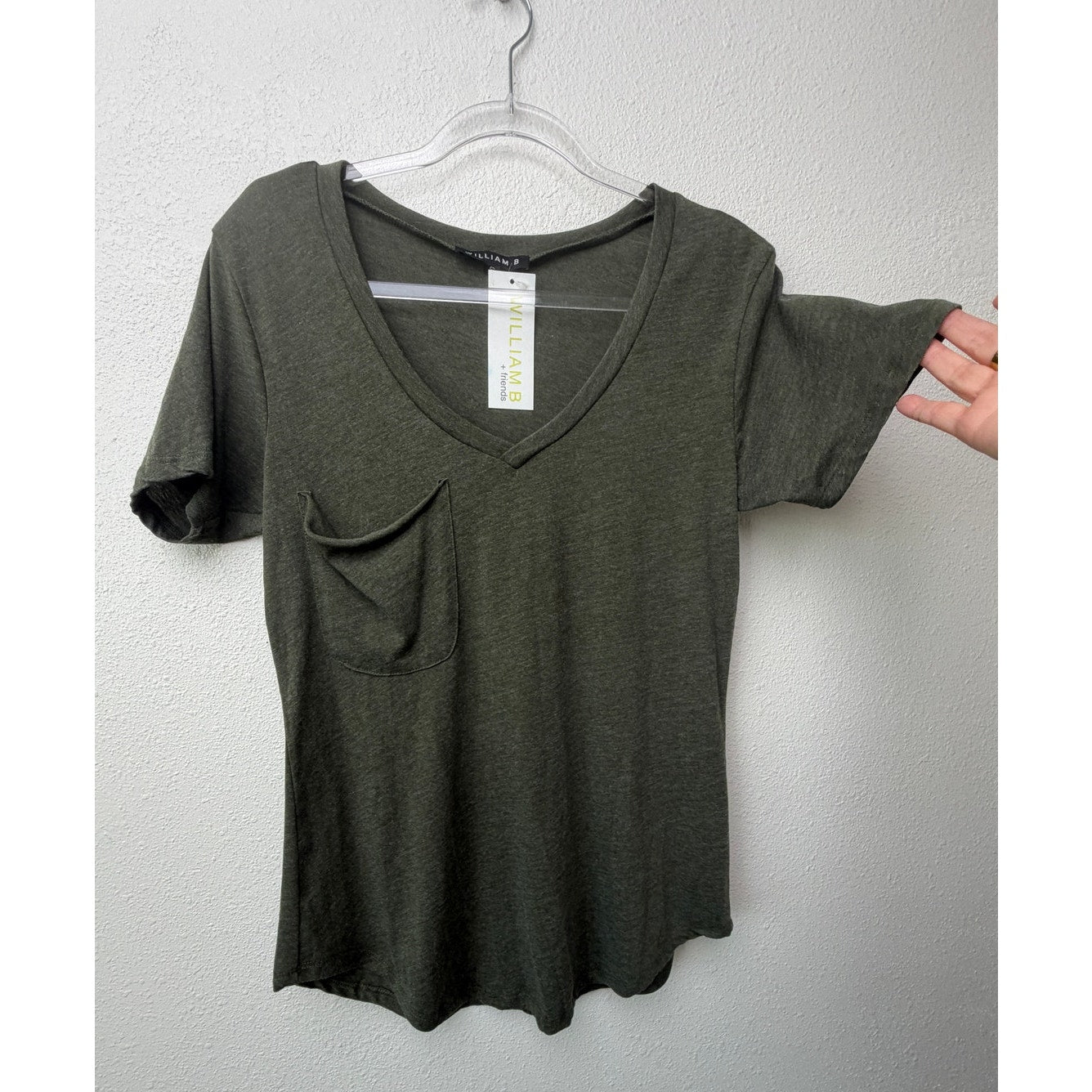 NWT William B Olive Pocket V Neck Tee Womens S