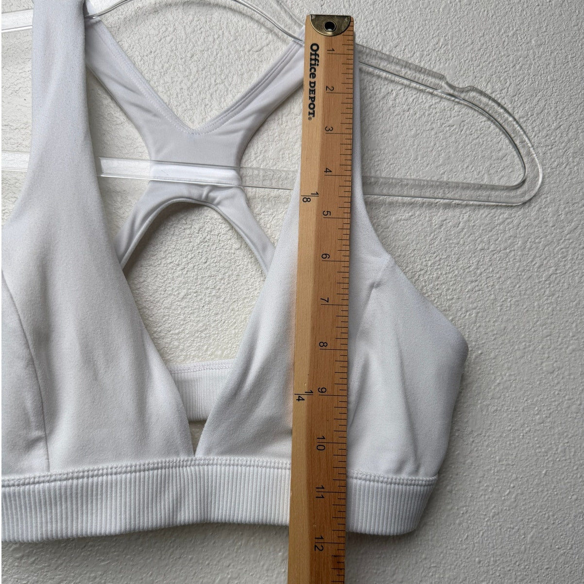 Alo Yoga White Deep V Racerback Sports Bra Alosoft XS