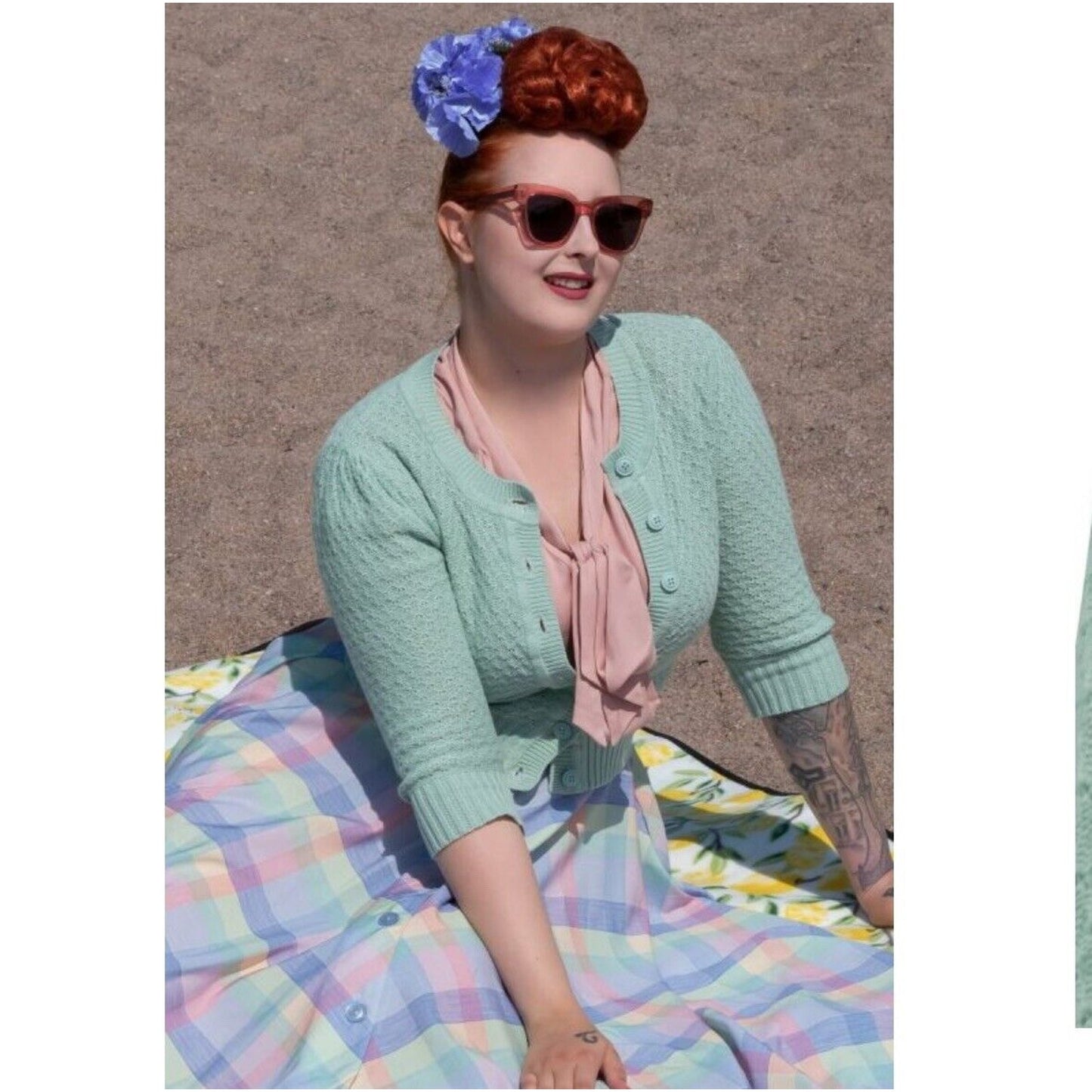 Ye Mak Mint Green Classic Casual Button Front Crew Neck Knit Crop Sweater Small