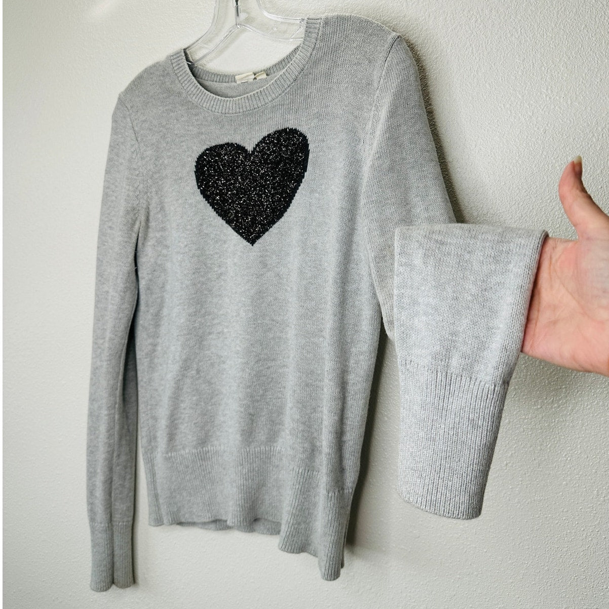 Gap Light Gray Metallic Heart Intarsia Crewneck Pullover Long Sleeve Sweater S