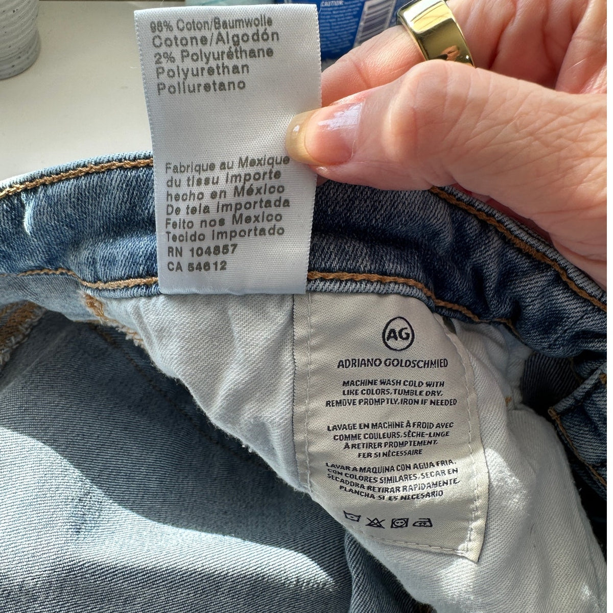 AG Prima Crop Cigarette Jeans Medium Wash Whiskered Size 32R