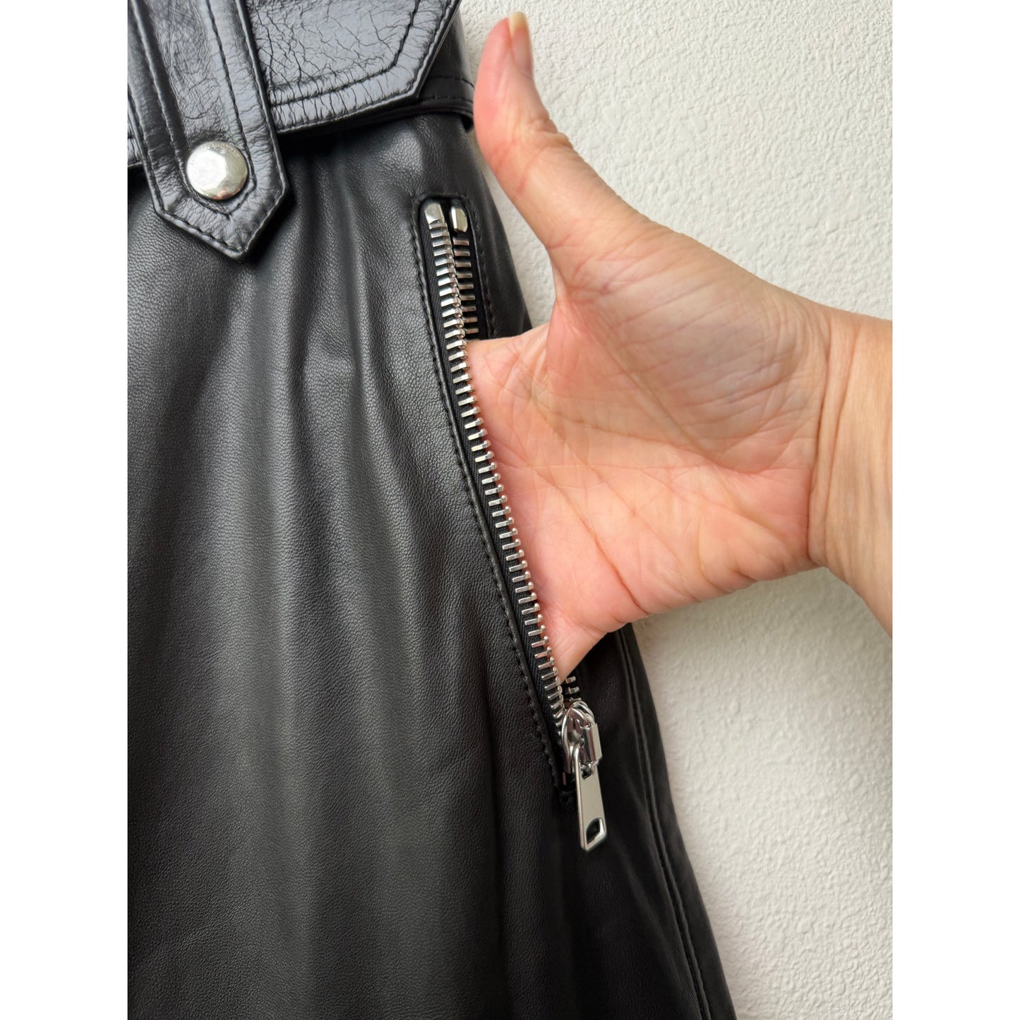 Alexander McQueen Womens US 14 Black Leather Moto Pants