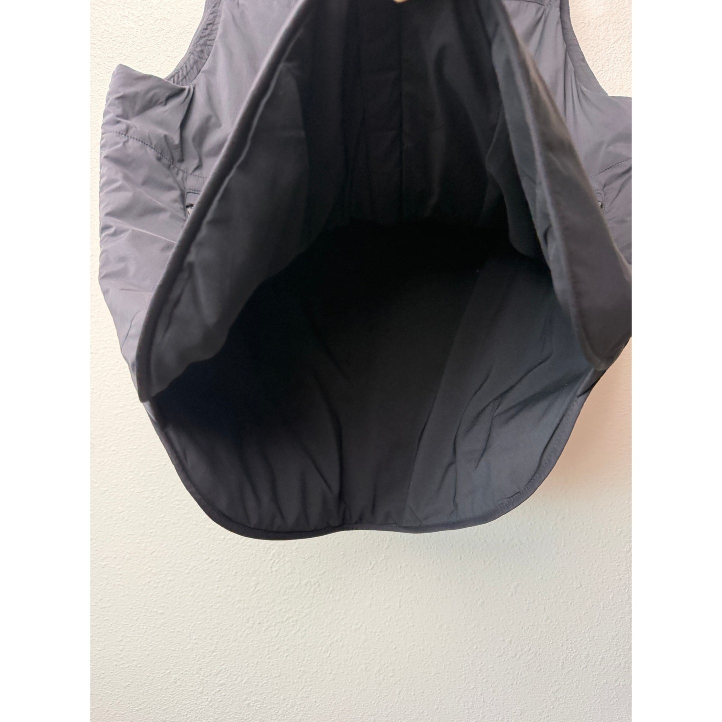 NWT Vuori Canyon Insulated Vest Black Womens S