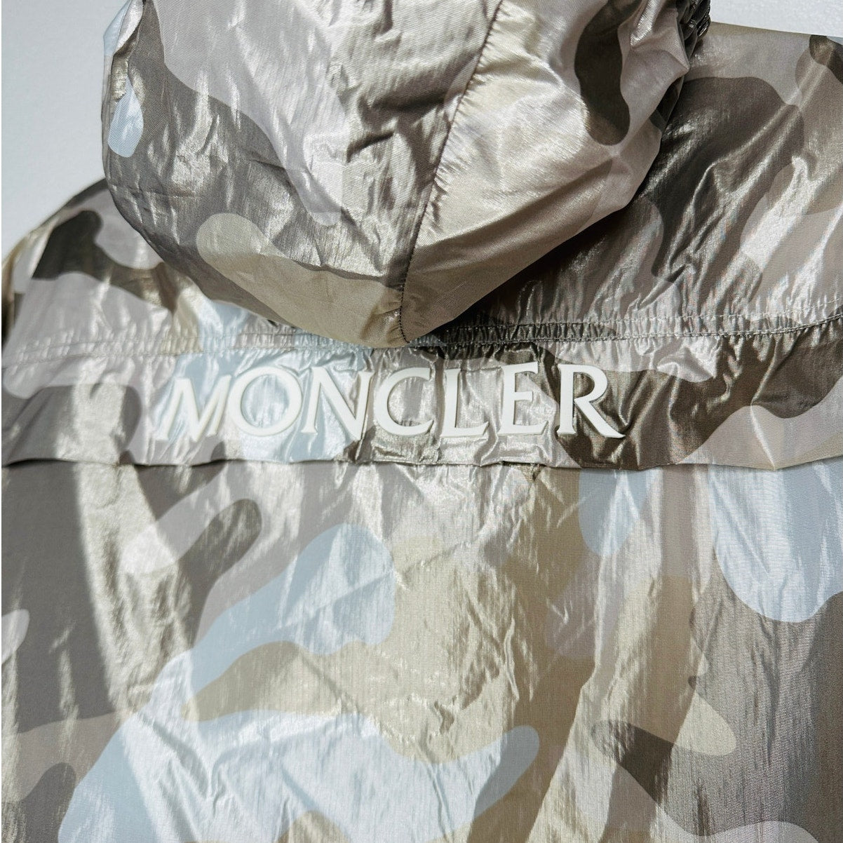 Moncler Menchib Metallic Camo Hooded Jacket Sand Cream Lightweight Zip Coat