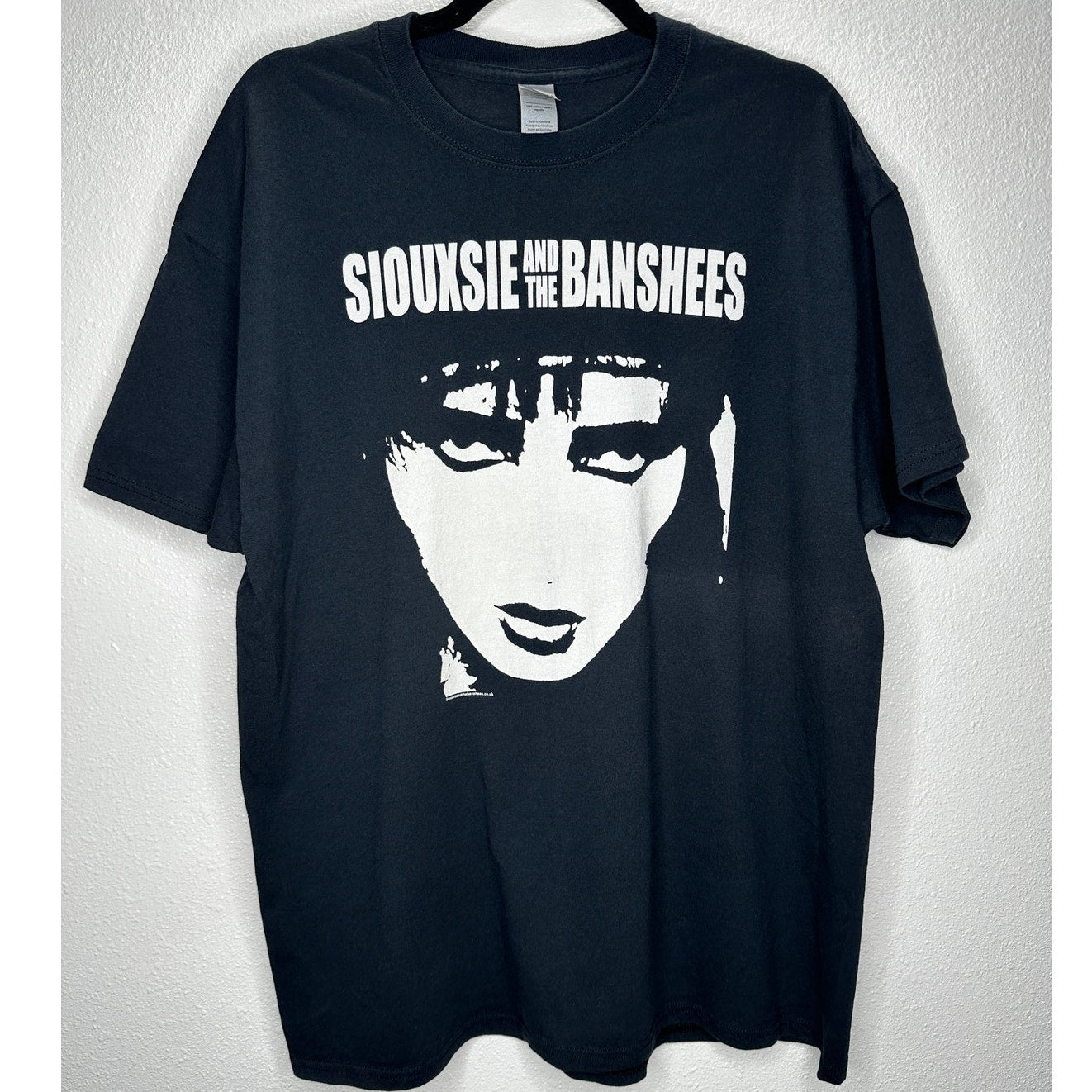 Siouxsie & the Banshee Gildan Black Short Sleeve White Graphic Tee XL