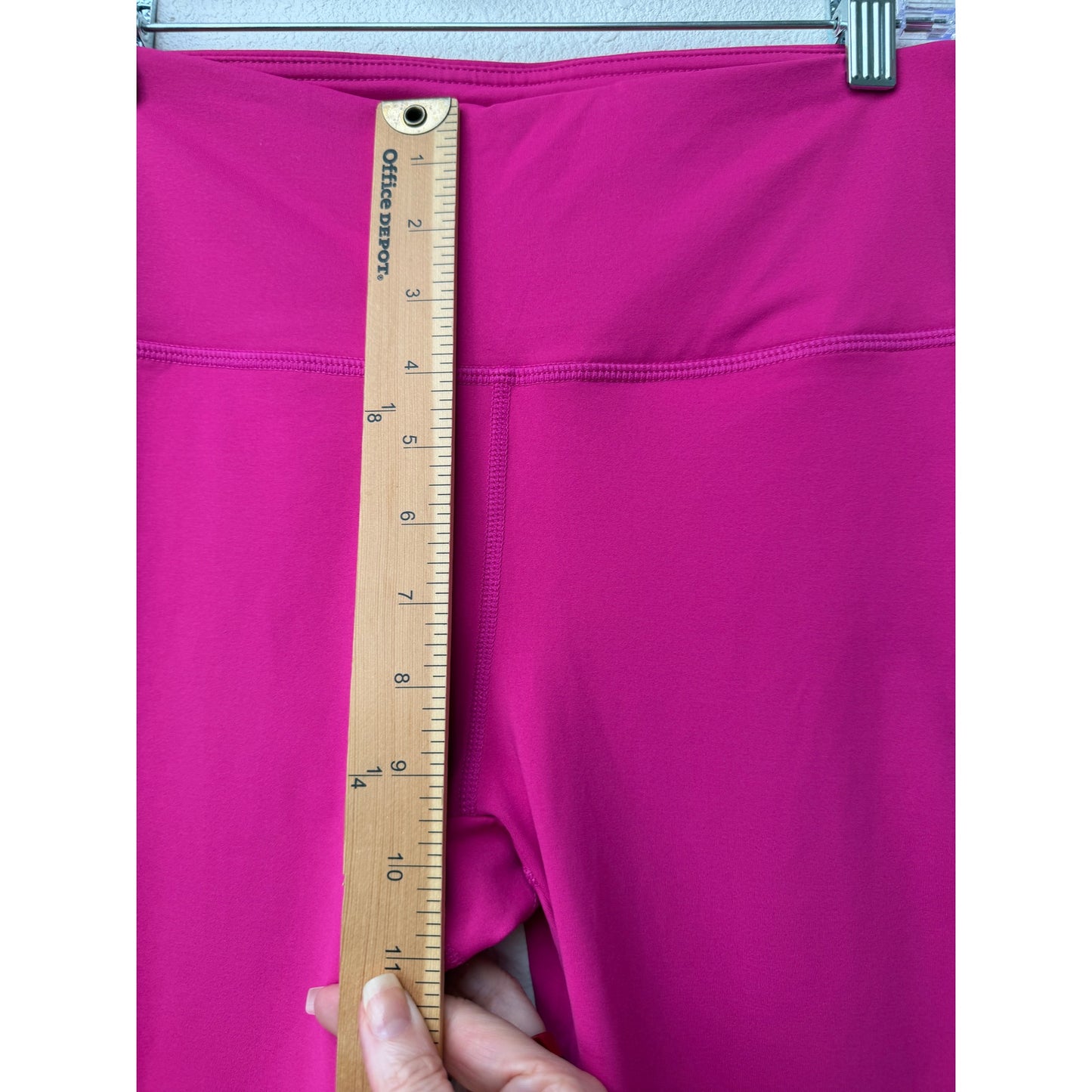 NWT Mono B Pink Laser Cut Yoga Leggings Womens M