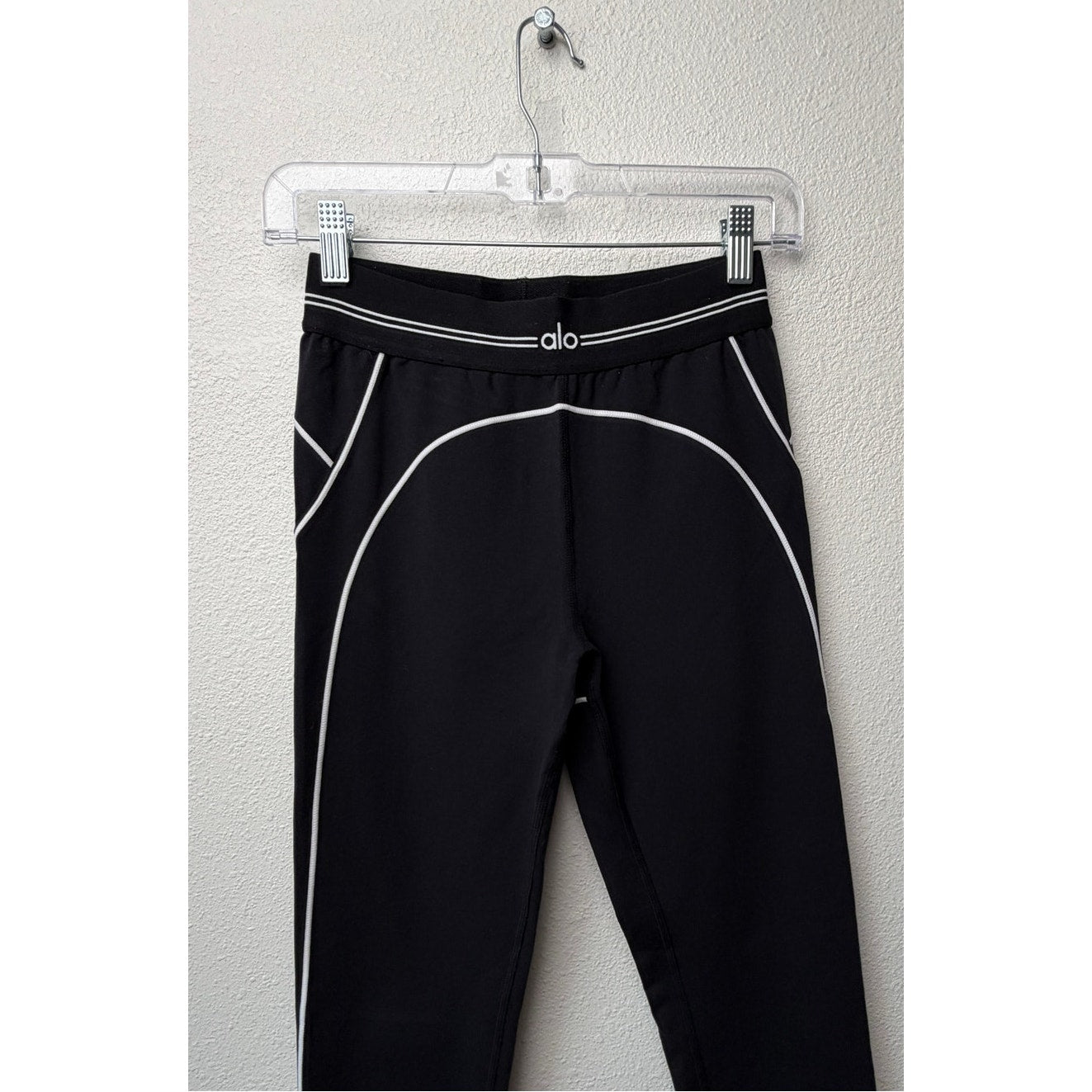 Alo Airbrush Heart Throb Leggings Black White Stitch US S