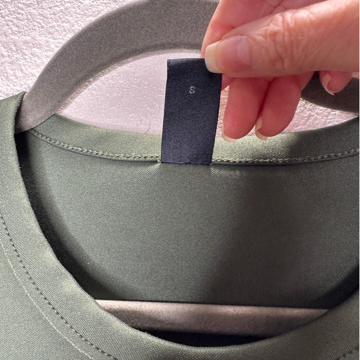 Alphatauri Olive Green Round Neck Long Sleeve Sweatshirt S