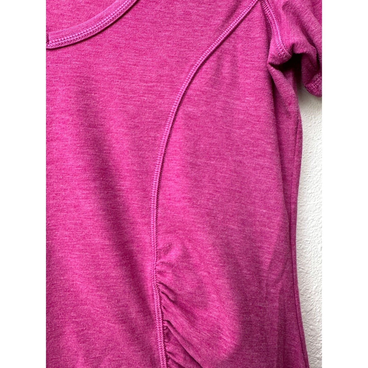 Z by Zella Pink Ruched V Neck Short Sleeve Tee Women US L