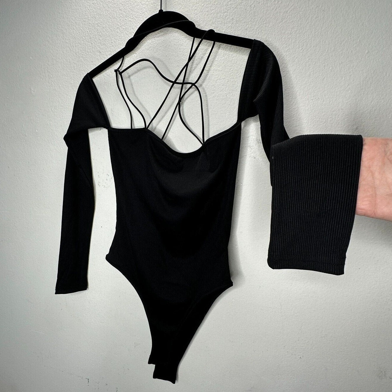 Black Bandeau Style Attached Arm Sleeve Criss Cross Back Bodysuit Snap Close M
