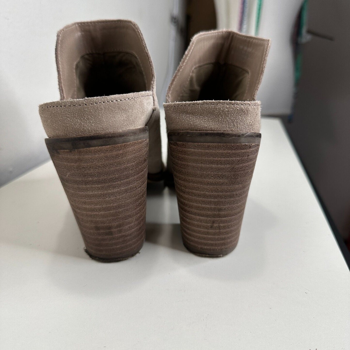 Dolce Vita Gray Taupe Selene Suede Almond toe Slide Mule Bootie Block Heels 7.5
