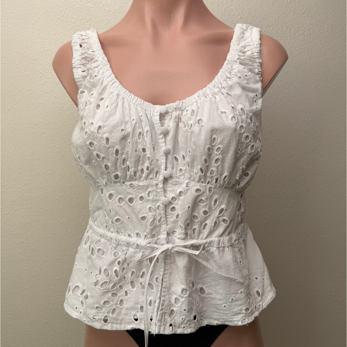 Guess Larisen White Eyelet Button Front Boho Tank Top Size S