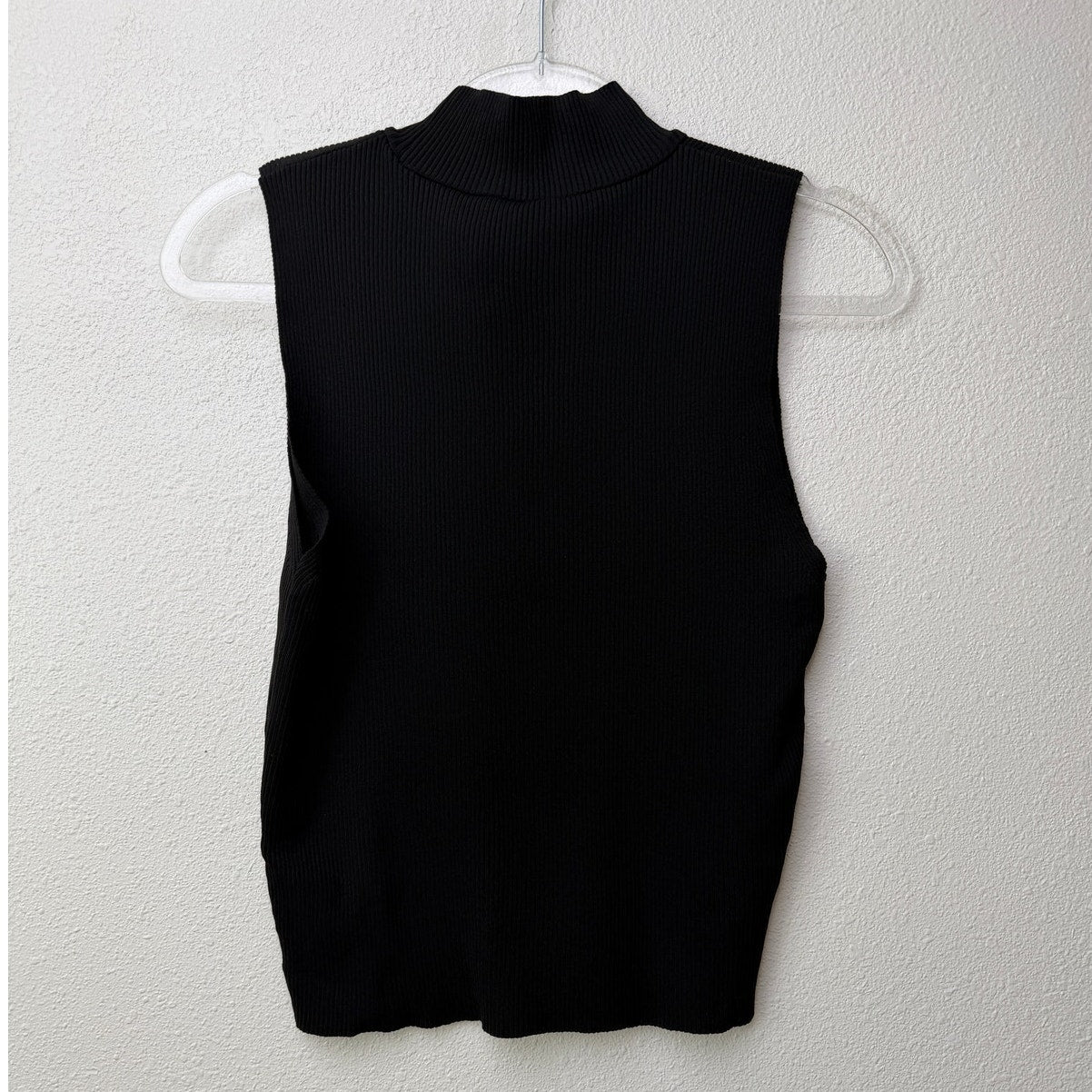 NWT Zara Black Ribbed Mock Neck Sleeveless Top L