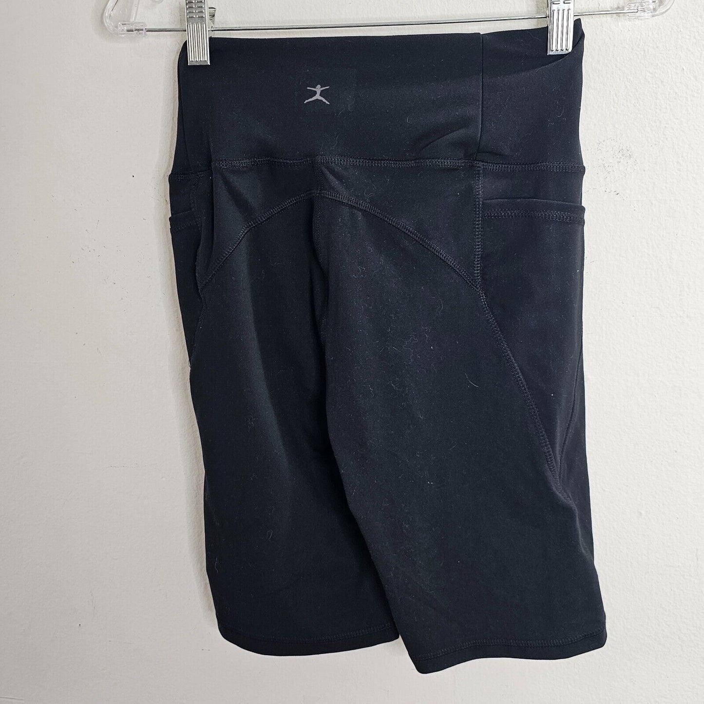 Danskin Black Bike Shorts Side Pockets High Rise Waistband Shaping Contour Seams
