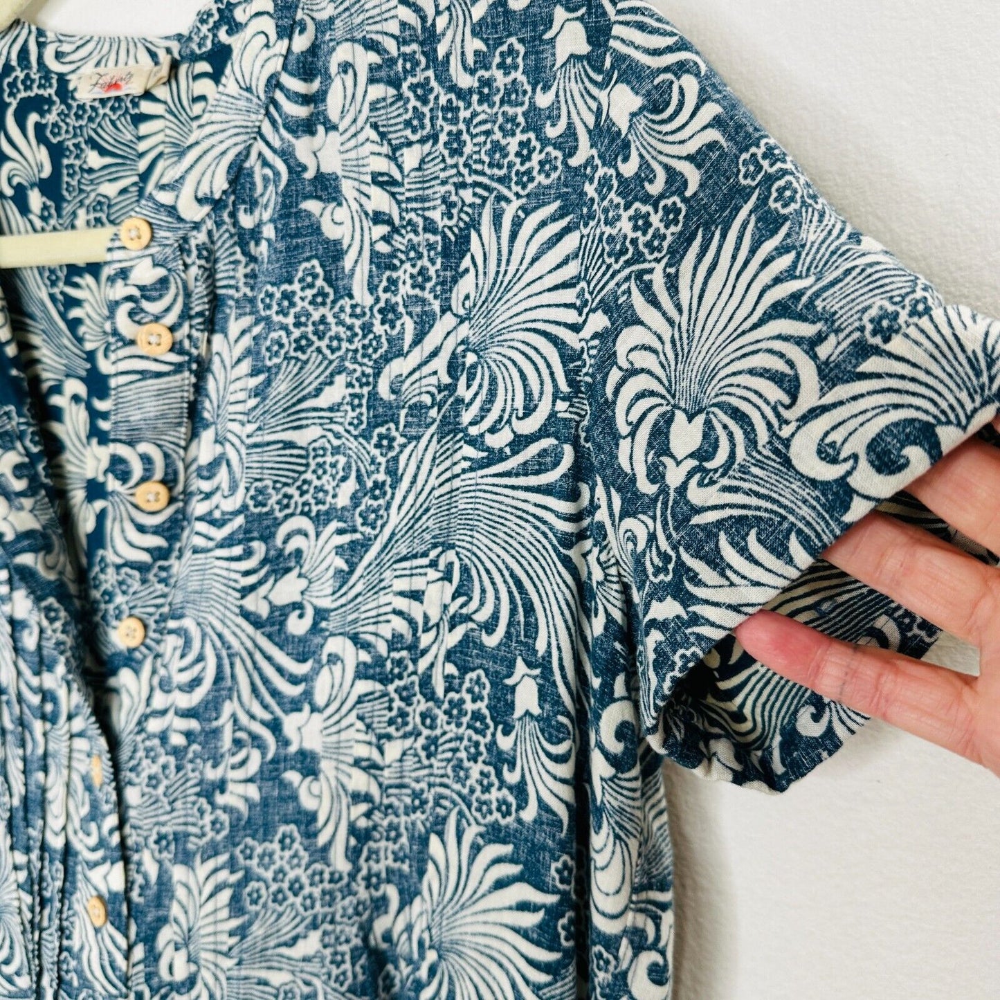 Faherty Cream & Blue Hawaiian Print Gemina Tunic Dress Split VNeck Short Sleeve