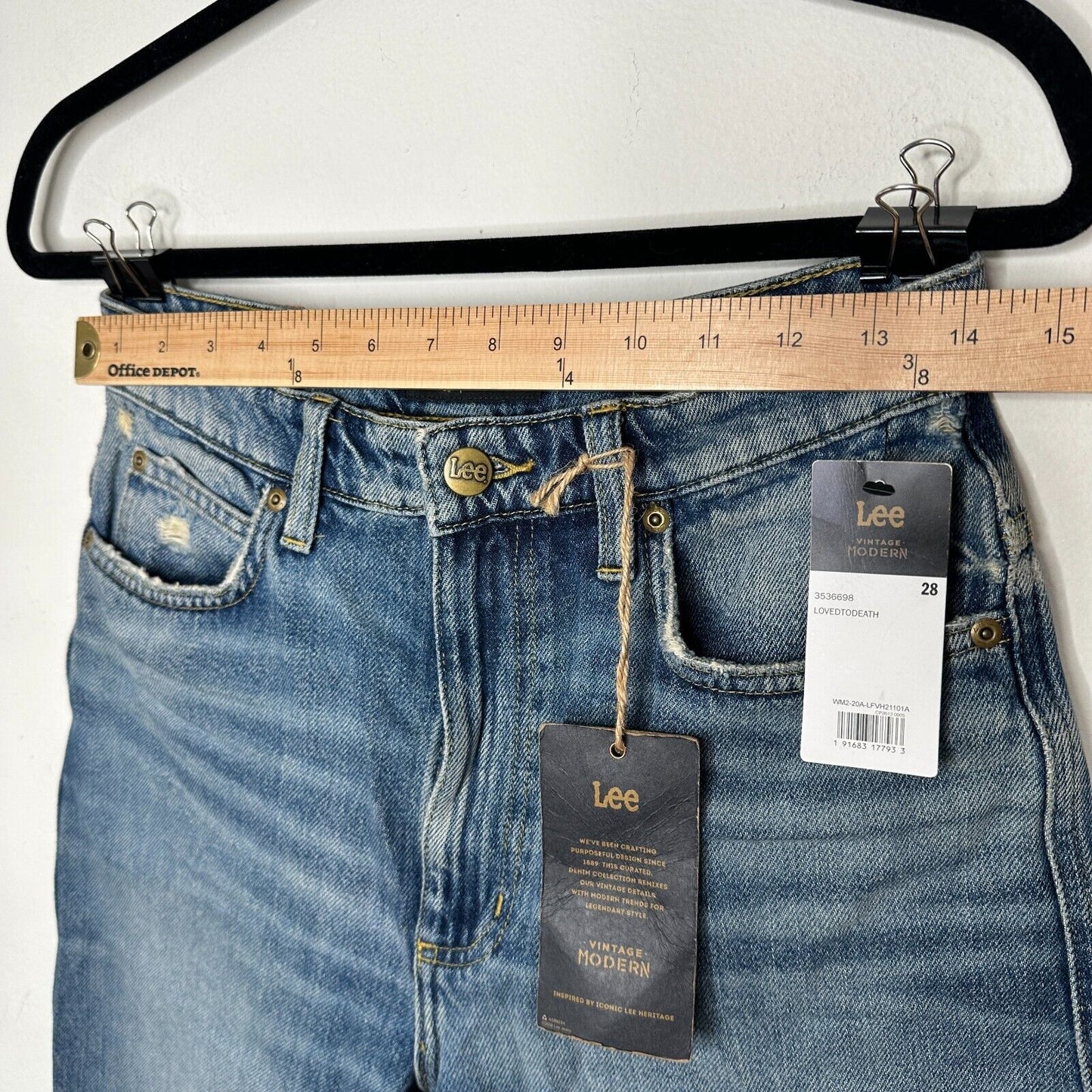 NWT Lee Vintage Medium Blue Wash High Rise Relaxed Stovepipe Distressed Jeans 28