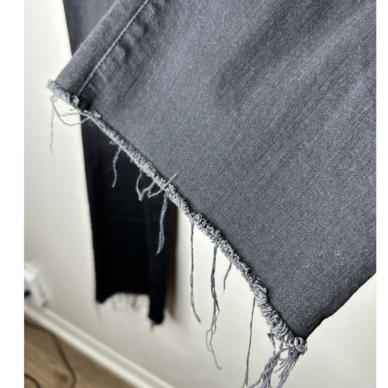 AG Black Alexxis Boot High Rise Vintage Boot Jeans Raw Hem 31