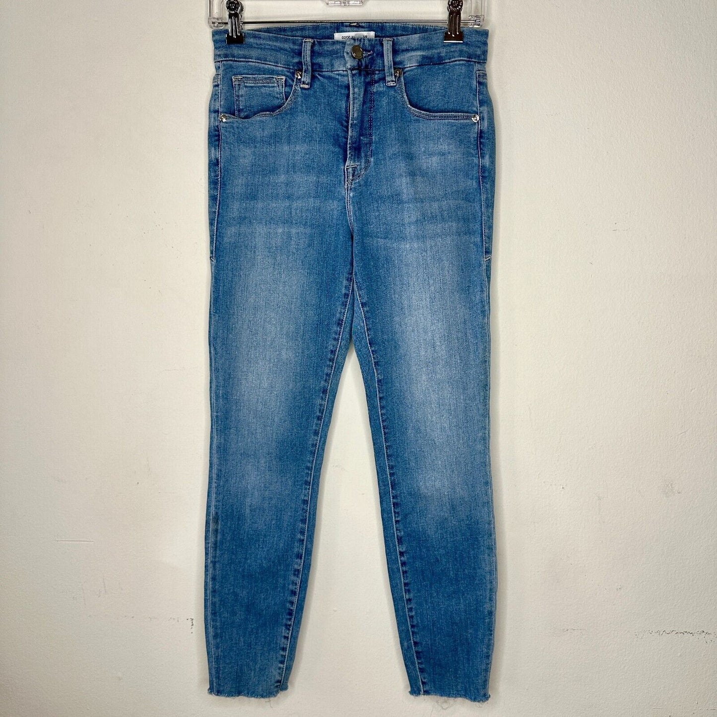 Good American Blue Good Legs Cropped Mid-Rise Body Hug Booty Shaping Raw Hem 28