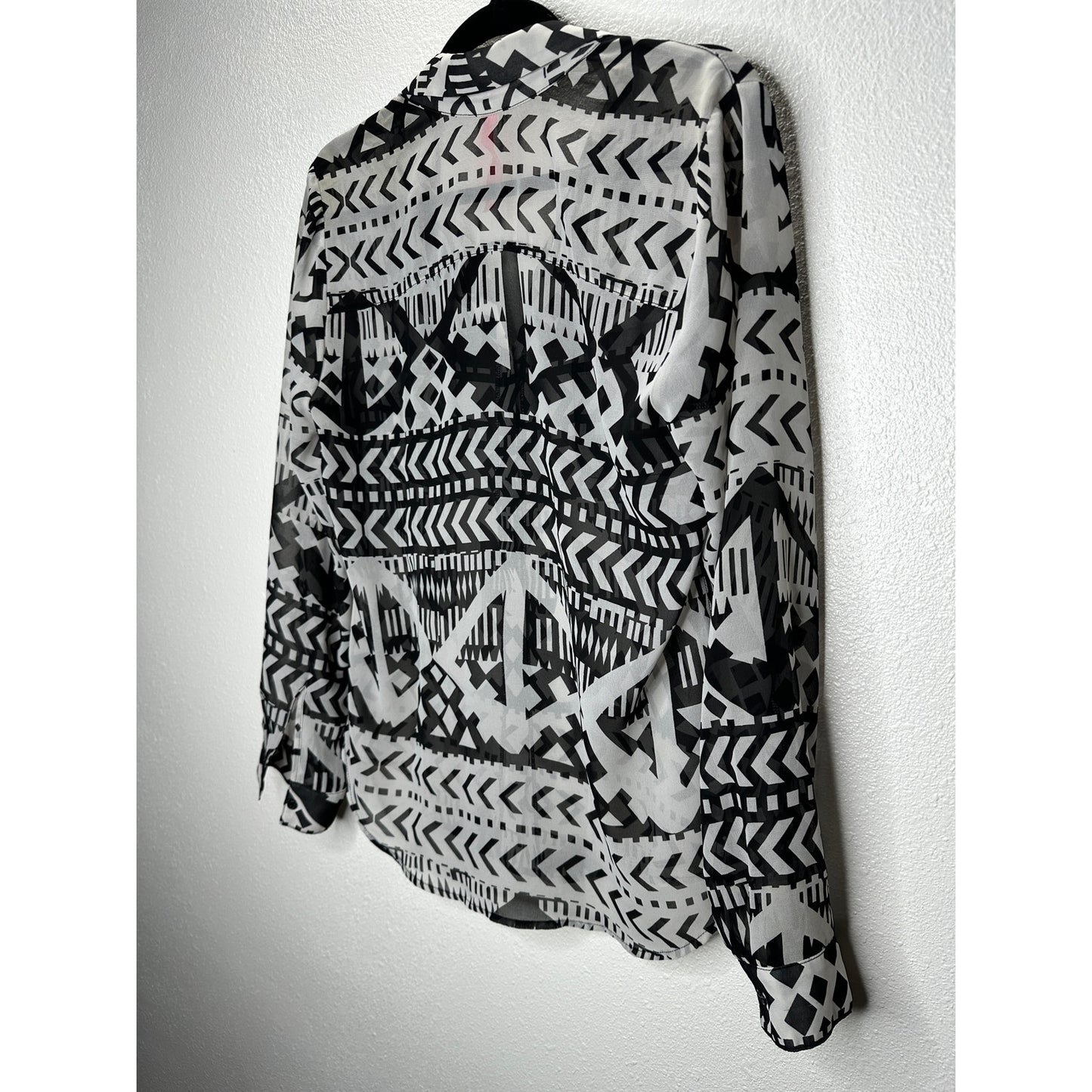 Eight Sixy Black & Gray Aztec Print Sheer Button Long Sleeve Blouse S