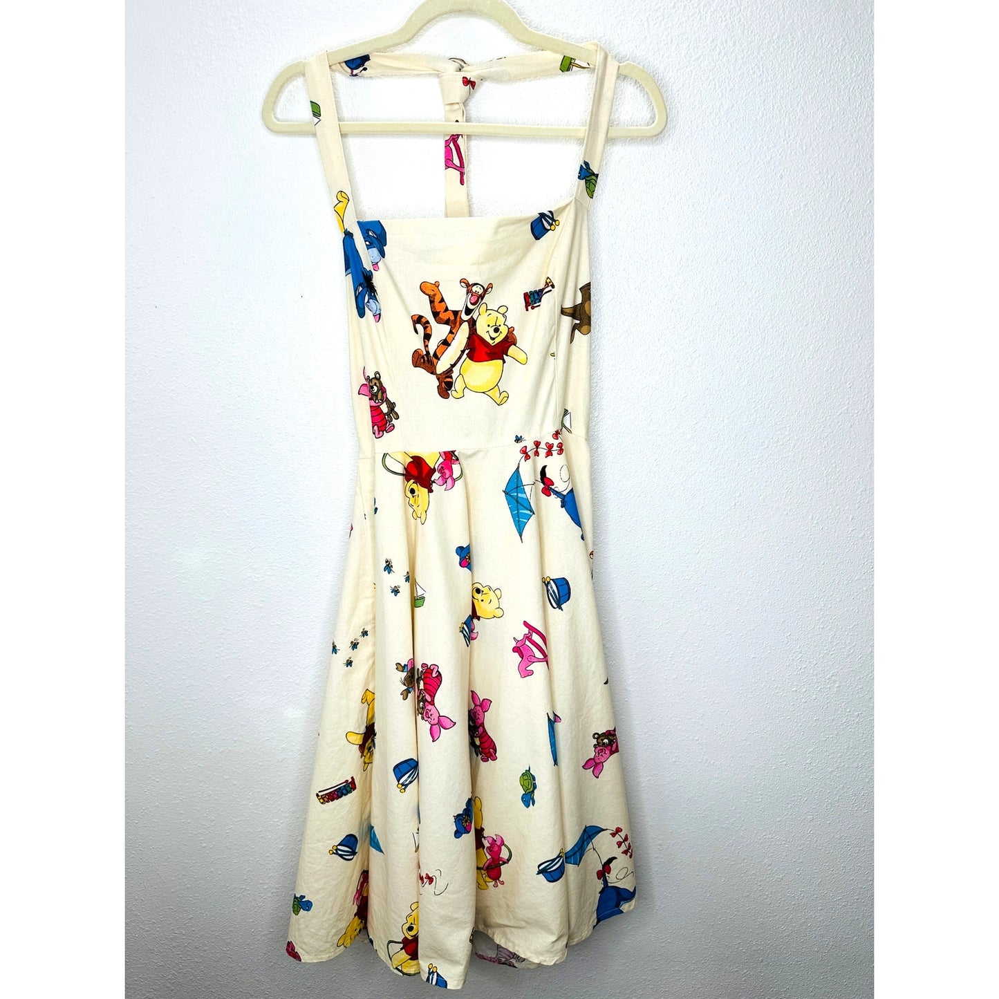 Vintage Cream Winnie The Poo Print Apron Dress Small