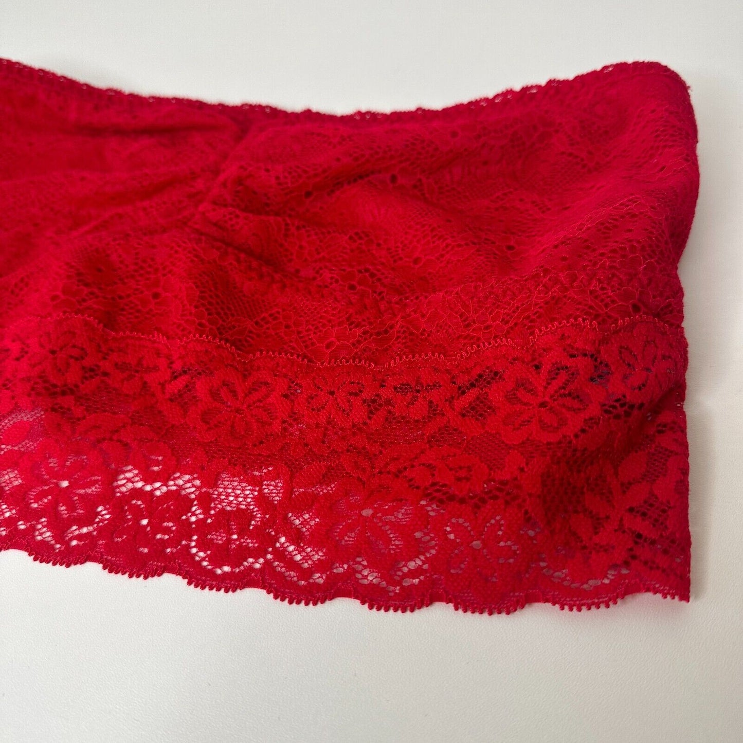 Gilly Hicks Bright Red Lace Design Stretch Relaxed Bandeau Top Large