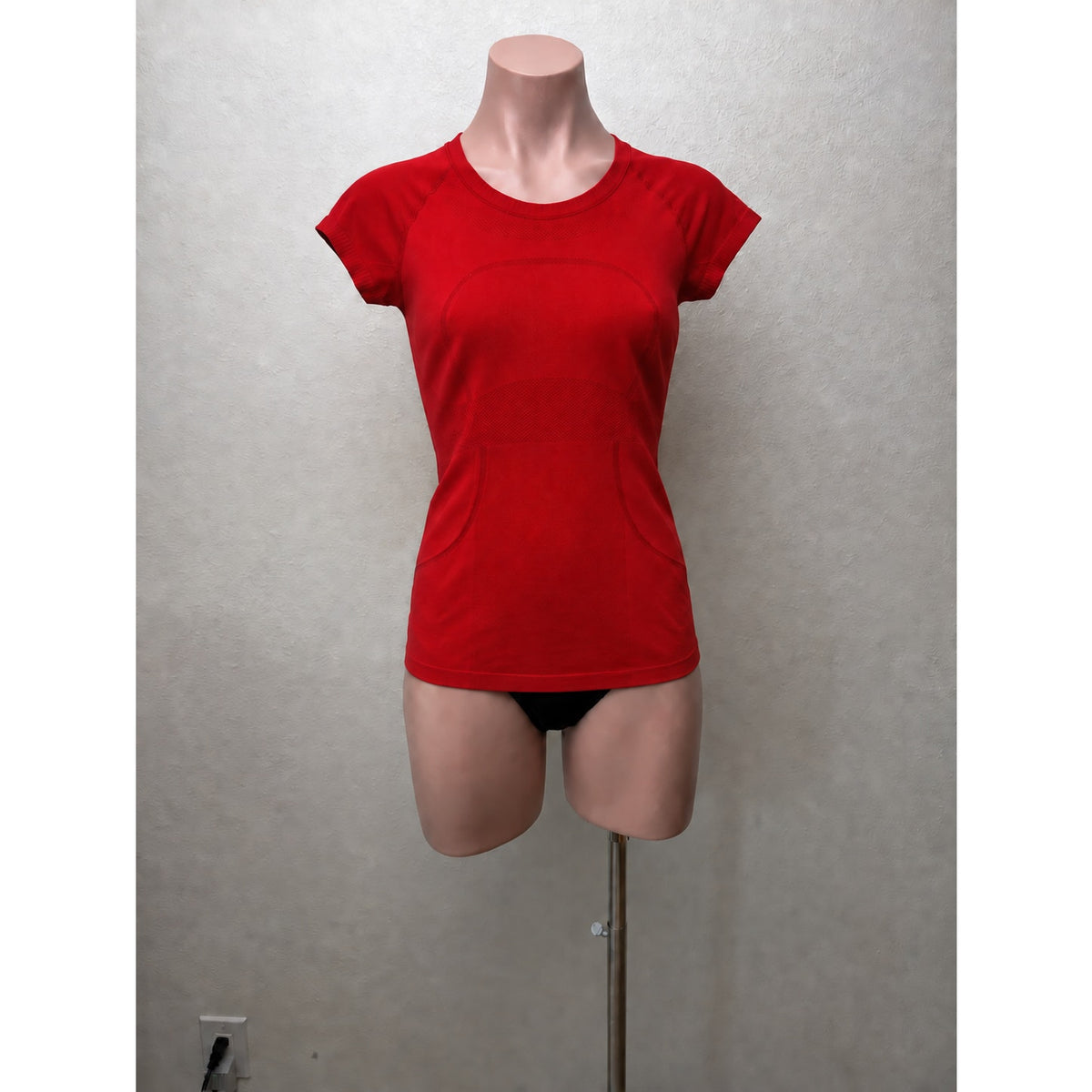 Lululemon Red Crush The Distance Swift Stride Short Sleeve Longline Top
