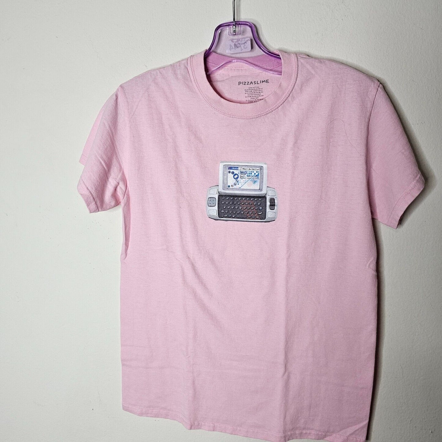 Pizzaslime Pink Signature Short Sleeve Crew Neck Tee Sidekick Phone Graphic SM