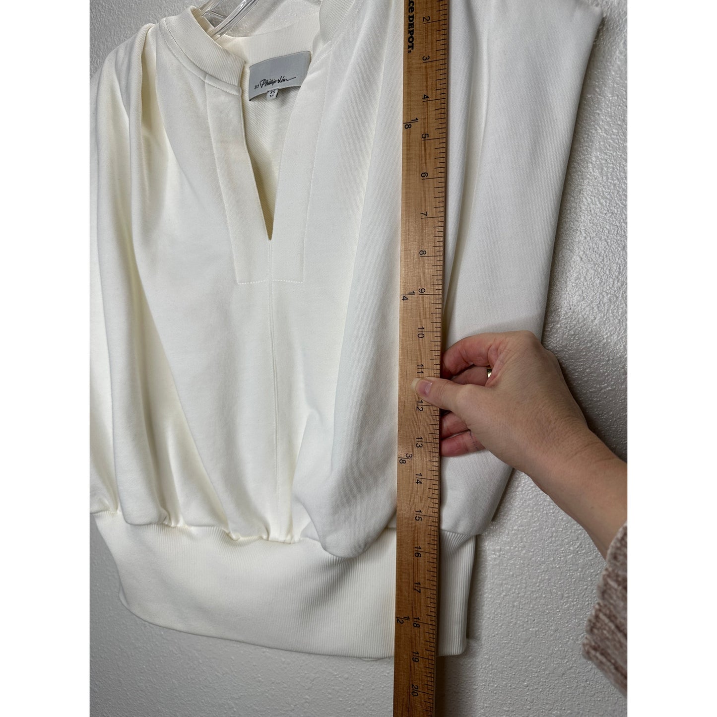 Phillip Lim Ivory Sleeveless Front V Draped Shoulder Ribbed Hem Vest XS