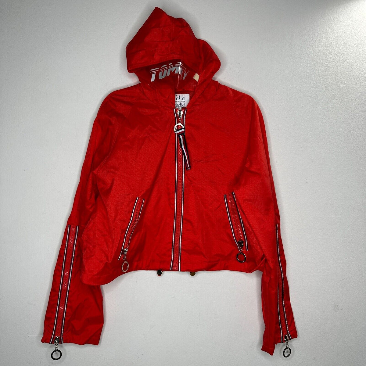 Tommy X Gigi Hadad Visor K-Way Jacket Flame Scarlet-Red Front Zip Mesh Lining SM