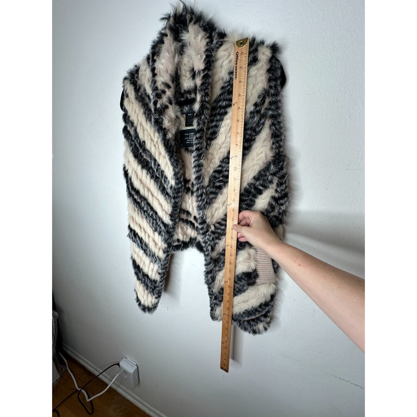 Marc by Marc Jacobs Cream Black Striped Knitted Soft Rabbit Fur Pocket Vest OS