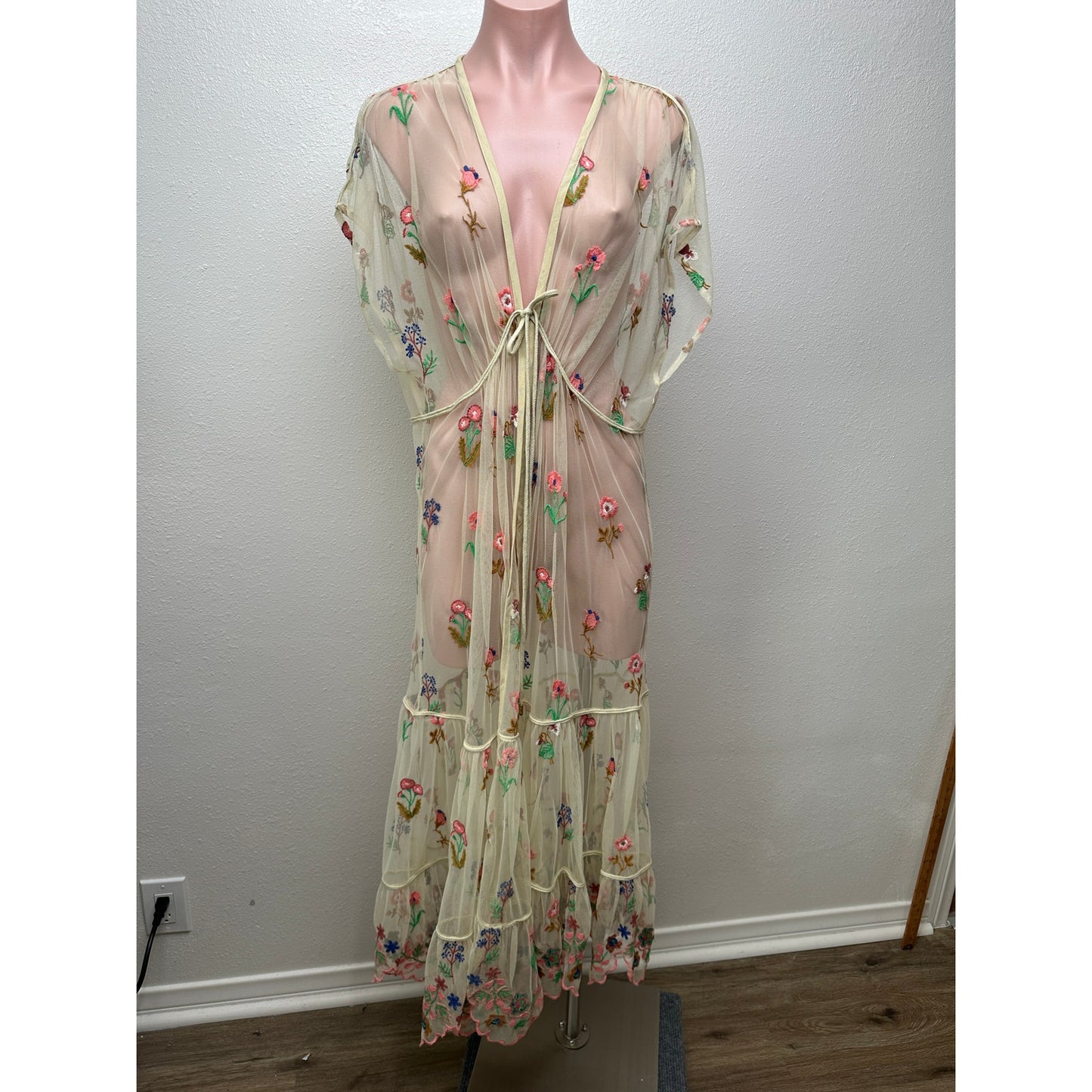 NWT BL-NK Women Coverup Multicolor One Size Sheer Duster