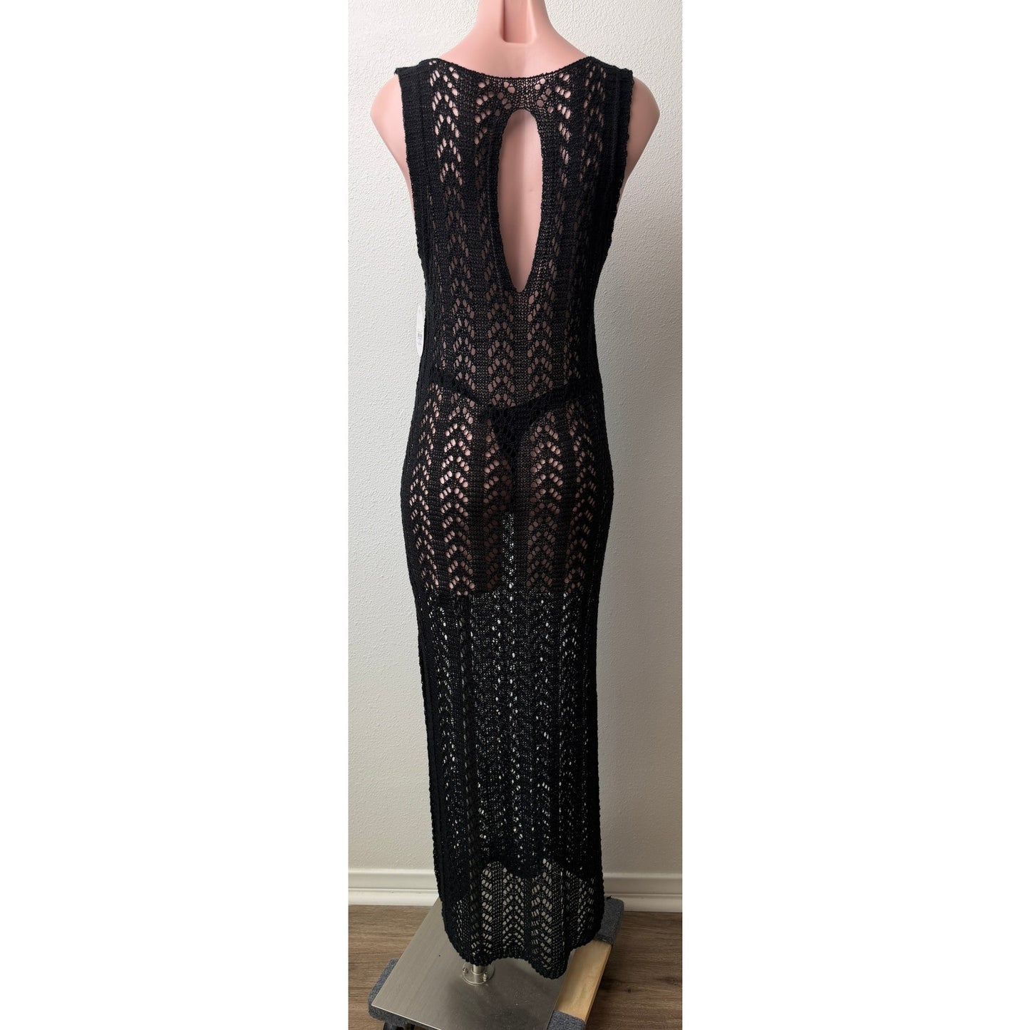 NWT Ten Design Black Womens S/M Crochet Maxi Dress