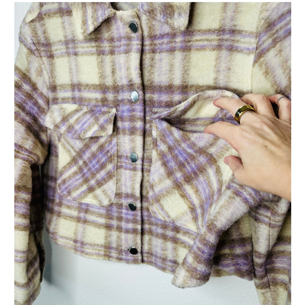 Zara Fuzzy Cream Purple Tan Plaid Front Button Pocket Crop Jacket Small
