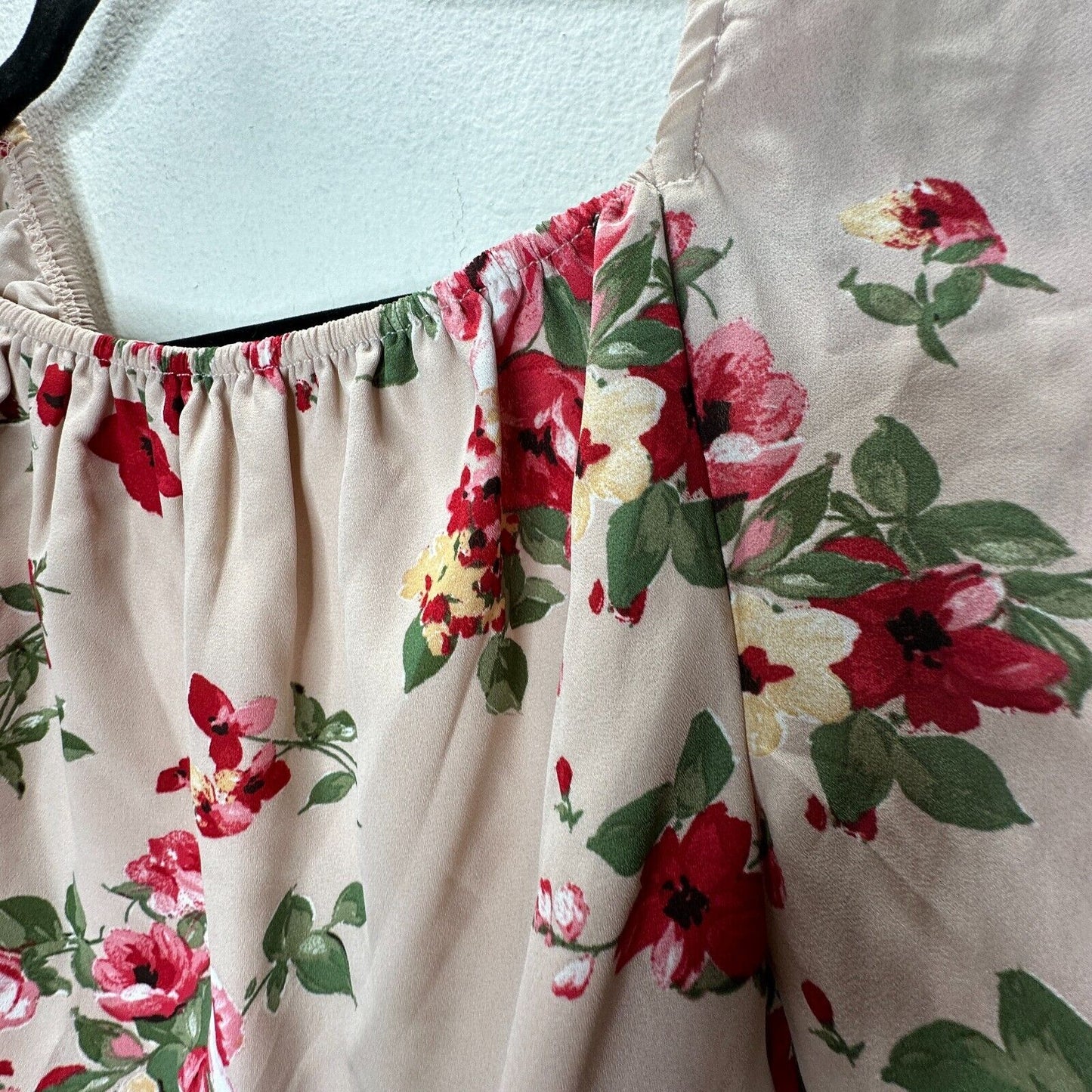 NWT Leith Pink Adobe Taupe Pink Red Floral Print Bell Sleeve Ruffle Wrap Top S