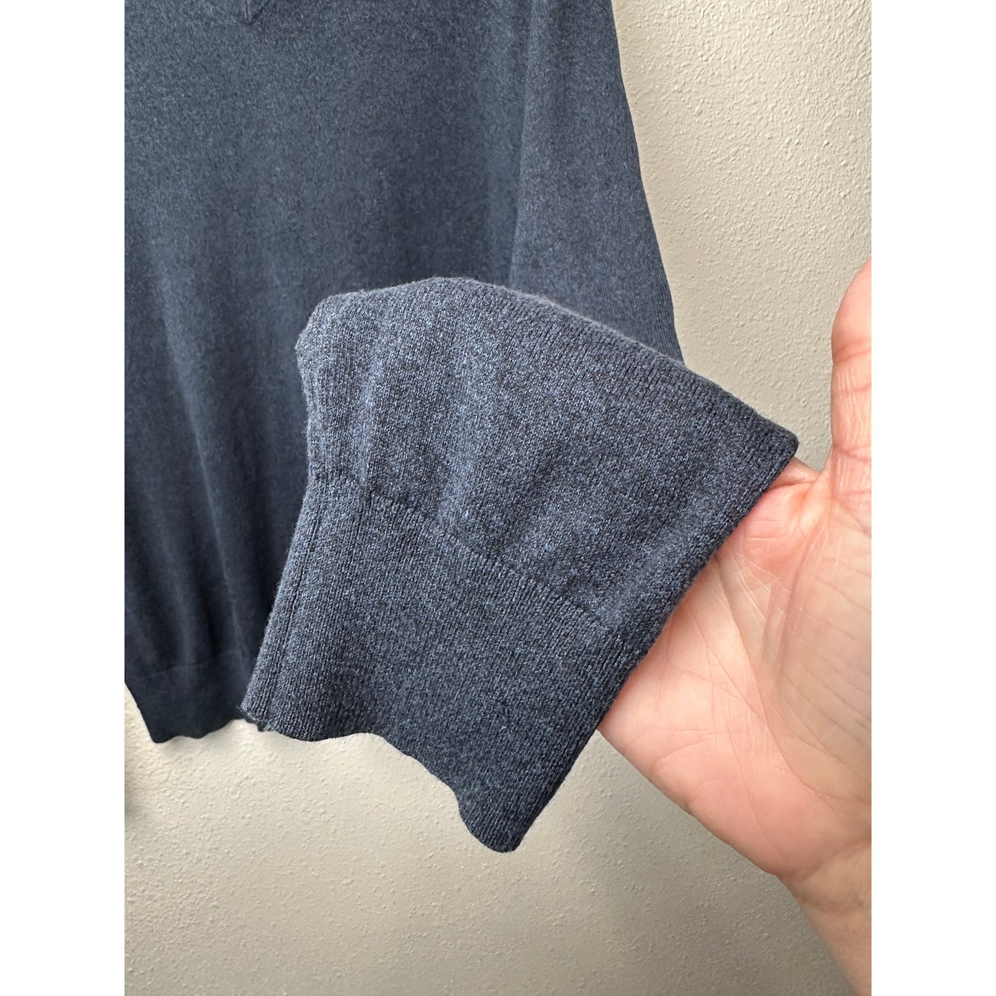 Banana Republic V Neck Sweater Blue L Silk Cashmere