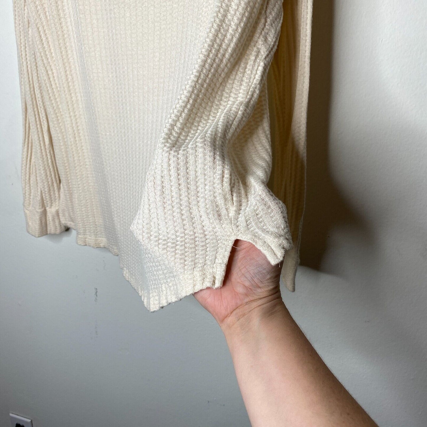 Chaser Vintage Cream Thermal Raw Split Neck Long Sleeve Soft Stretchy Top S